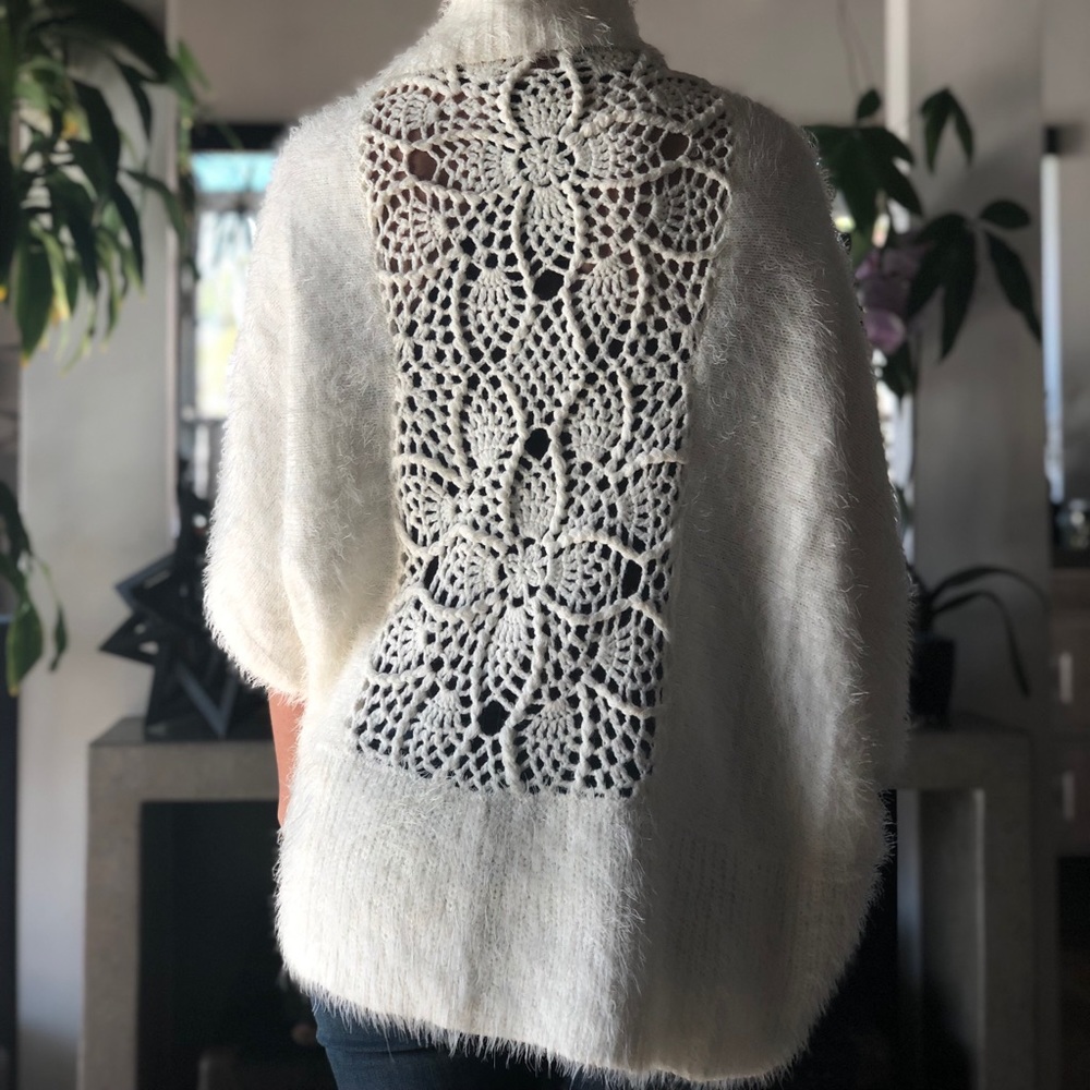 Super soft Miss Kelly 1999 Ivory sweater S/M
